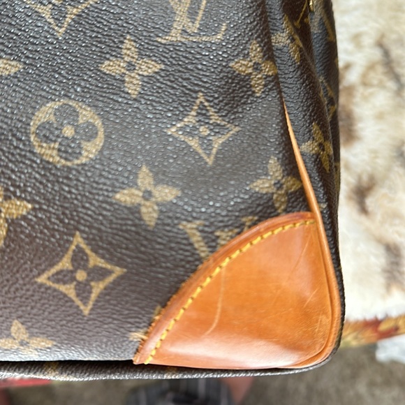 PrelovedLouis Vuitton Sac 24 Heures - Picture 5 of 13